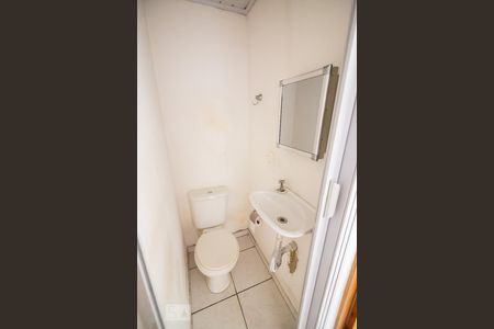 Casa para alugar com 106m², 4 quartos e 2 vagasBanheiro 1