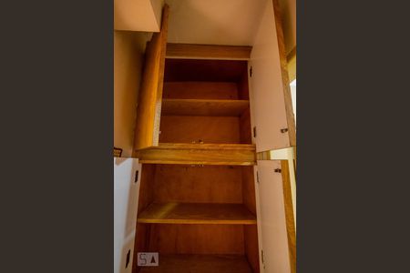 Casa para alugar com 106m², 4 quartos e 2 vagasSuite