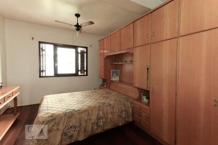 Casa à venda com 300m², 3 quartos e 4 vagasQuarto 2