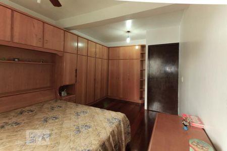 Casa à venda com 300m², 3 quartos e 4 vagasQuarto 2