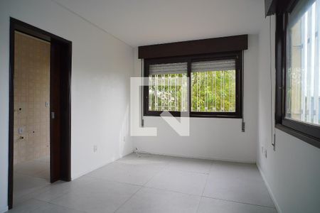 Sala/Quarto de apartamento à venda com 1 quarto, 32m² em Vila Ipiranga, Porto Alegre