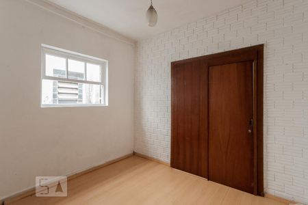Sala de apartamento para alugar com 1 quarto, 30m² em Floresta, Porto Alegre
