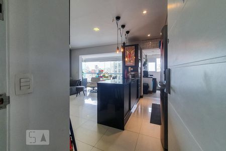 Entrada de apartamento à venda com 2 quartos, 90m² em Vila Mariana, São Paulo