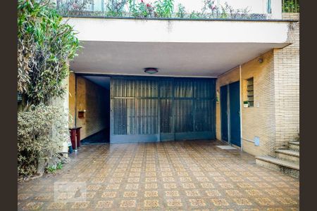 Casa à venda com 290m², 3 quartos e 5 vagasÁrea Externa