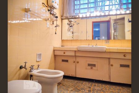 Casa à venda com 290m², 3 quartos e 5 vagasBanheiro