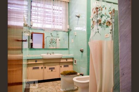 Casa à venda com 290m², 3 quartos e 5 vagasBanheiro