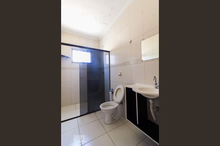 Casa para alugar com 90m², 2 quartos e 1 vaga Casa para alugar com 90m², 2 quartos e 1 vagaBanheiro