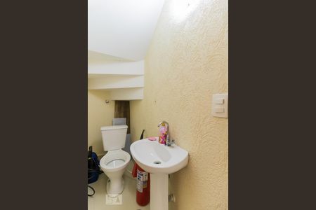 Lavabo de casa à venda com 3 quartos, 200m² em Jardim Lisboa, São Paulo