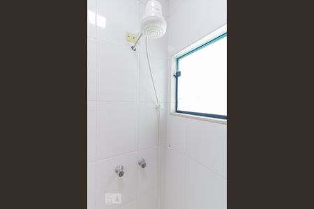 Casa à venda com 200m², 3 quartos e 2 vagasDetalhe banheiro