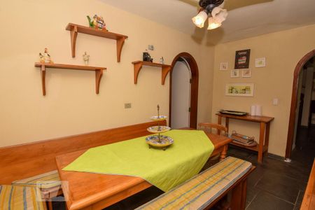 Casa para alugar com 700m², 5 quartos e 4 vagasCopa da Cozinha