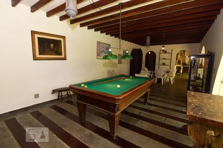 Casa para alugar com 700m², 5 quartos e 4 vagasSalão de Jogos