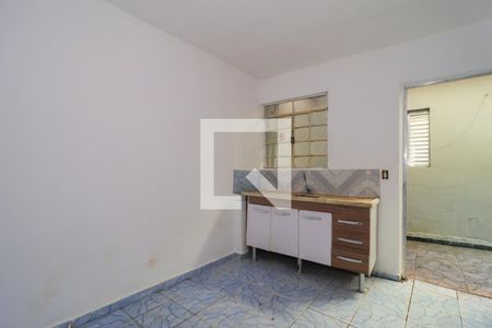 Cozinha de casa para alugar com 1 quarto, 50m² em Parque Pinheiros, Taboão da Serra