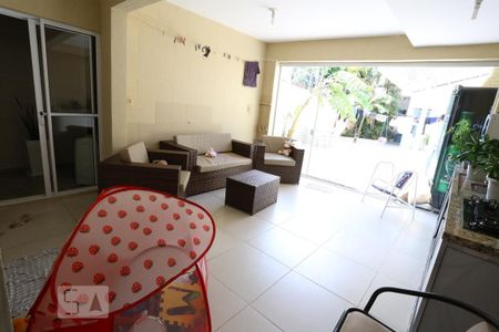 Casa à venda com 320m², 6 quartos e 2 vagasÁrea Gourmet