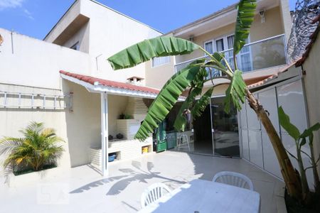 Casa à venda com 320m², 6 quartos e 2 vagasÁrea comum - Churrasqueira