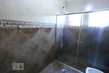 Casa à venda com 320m², 6 quartos e 2 vagasBanheiro Corredor