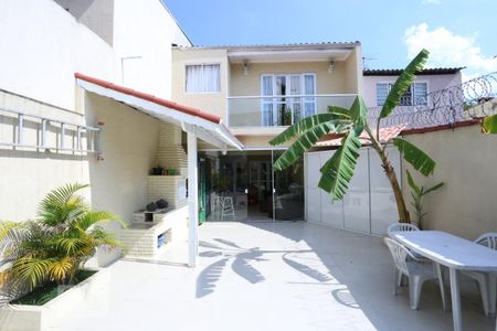 Casa à venda com 320m², 6 quartos e 2 vagasÁrea comum - Churrasqueira