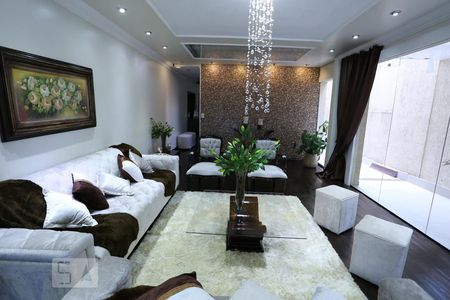 Sala de Estar de casa à venda com 6 quartos, 320m² em Vila Paranagua, São Paulo