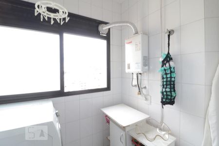 Apartamento à venda com 90m², 3 quartos e 3 vagasCozinha e Área de Serviço