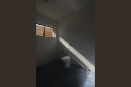 Casa à venda com 240m², 6 quartos e 3 vagasBanheiro da suíte 3