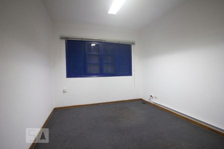 Casa à venda com 240m², 6 quartos e 3 vagasSuíte 1
