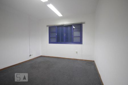 Casa à venda com 240m², 6 quartos e 3 vagasSuíte 3