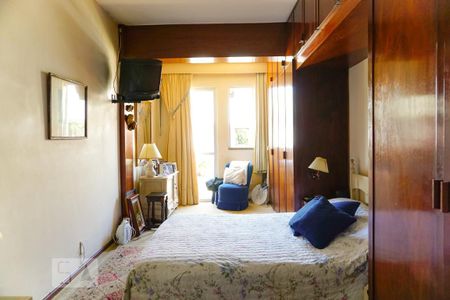 Apartamento à venda com 485m², 4 quartos e 3 vagasSuíte 2