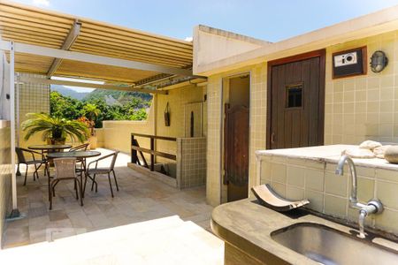 Apartamento à venda com 485m², 4 quartos e 3 vagasCobertura/Área Externa