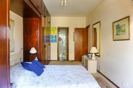 Apartamento à venda com 485m², 4 quartos e 3 vagasSuíte 2