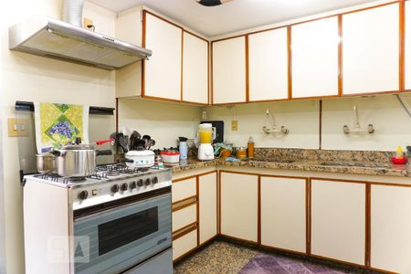 Apartamento à venda com 485m², 4 quartos e 3 vagasCozinha