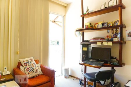 Apartamento à venda com 485m², 4 quartos e 3 vagasQuarto 1