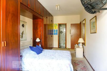 Apartamento à venda com 485m², 4 quartos e 3 vagasSuíte 2