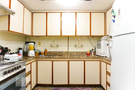 Apartamento à venda com 485m², 4 quartos e 3 vagasCozinha