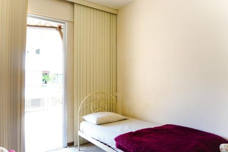 Apartamento à venda com 485m², 4 quartos e 3 vagasQuarto 2