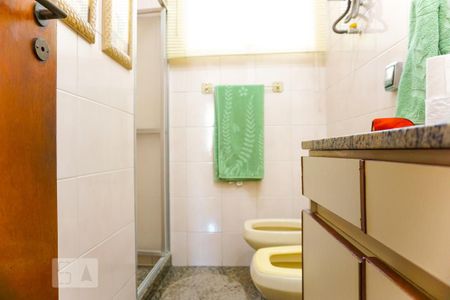 Apartamento à venda com 485m², 4 quartos e 3 vagasBanheiro da Suíte 1