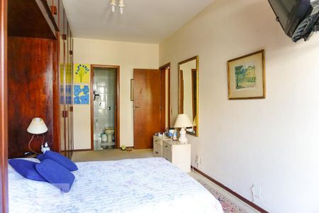 Apartamento à venda com 485m², 4 quartos e 3 vagasSuíte 2