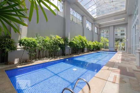 Apartamento para alugar com 48m², 1 quarto e 1 vaga Apartamento para alugar com 48m², 1 quarto e 1 vagaÁrea comum - Piscina