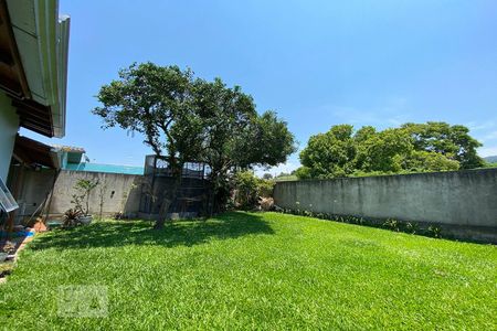 Casa à venda com 117m², 2 quartos e 2 vagasÁrea Externa