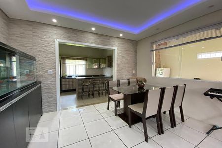 Sala de Jantar de casa à venda com 2 quartos, 117m² em São José, Novo Hamburgo