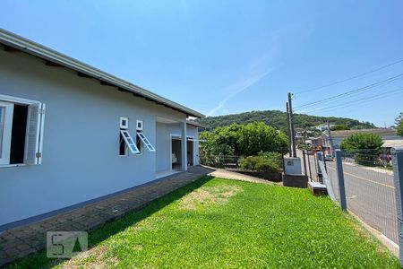 Casa à venda com 117m², 2 quartos e 2 vagasÁrea Externa