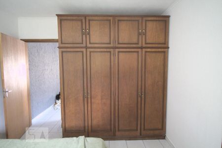 Casa à venda com 350m², 8 quartos e 2 vagas Casa à venda com 350m², 8 quartos e 2 vagasQuarto Suíte