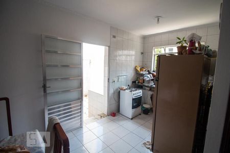 Casa à venda com 350m², 8 quartos e 2 vagas Casa à venda com 350m², 8 quartos e 2 vagasCozinha