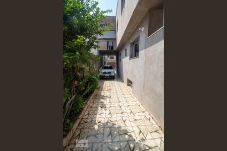 Casa à venda com 350m², 8 quartos e 2 vagas Casa à venda com 350m², 8 quartos e 2 vagasGaragem