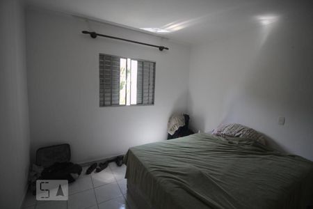 Casa à venda com 350m², 8 quartos e 2 vagas Casa à venda com 350m², 8 quartos e 2 vagasQuarto Suíte