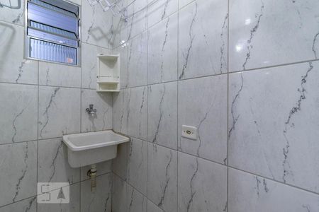 Casa para alugar com 25m², 1 quarto e sem vagaÁrea de Serviço