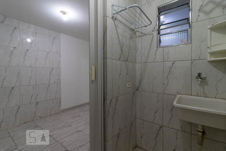 Casa para alugar com 25m², 1 quarto e sem vagaÁrea de Serviço