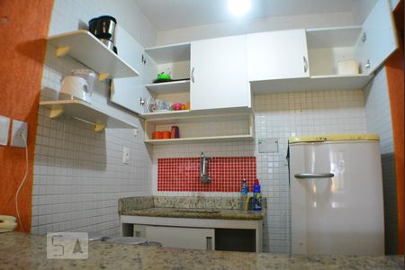 Apartamento para alugar com 63m², 2 quartos e 1 vagaCozinha