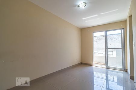 Sala de Apartamento com 2 quartos, 53m² Taquara