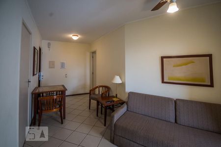 Sala de apartamento para alugar com 1 quarto, 46m² em Centro, Campinas