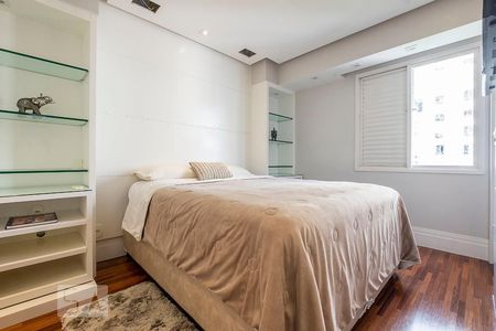 Suíte de apartamento para alugar com 1 quarto, 60m² em Jardim Paulista, São Paulo