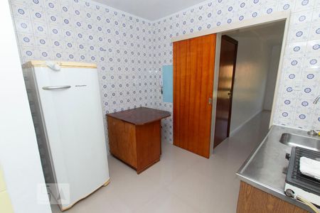 Apartamento para alugar com 96m², 3 quartos e sem vaga Apartamento para alugar com 96m², 3 quartos e sem vagaCozinha